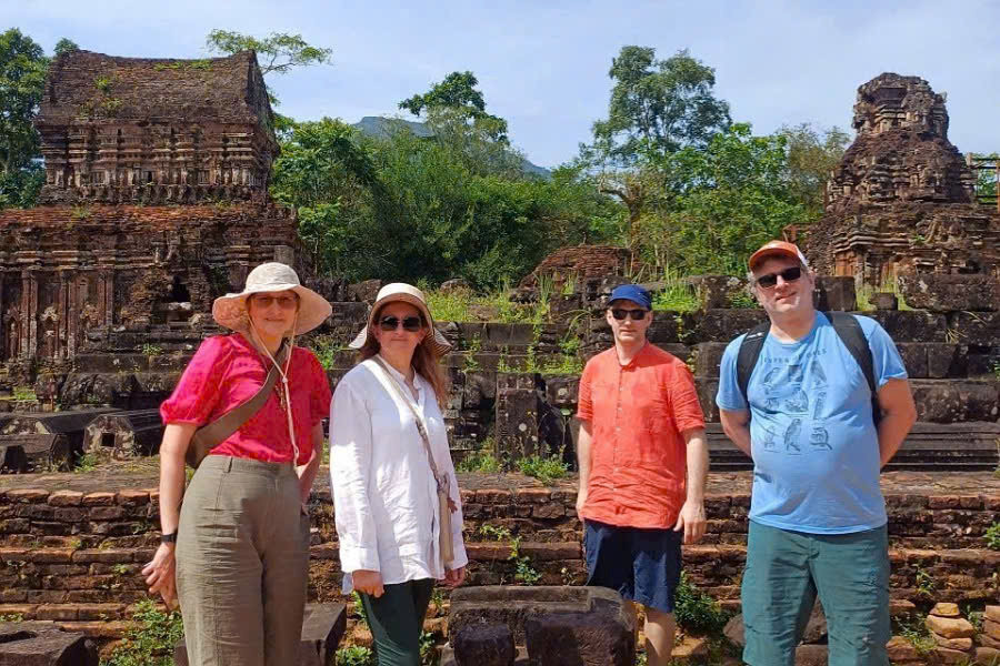 my son private tour from da nang