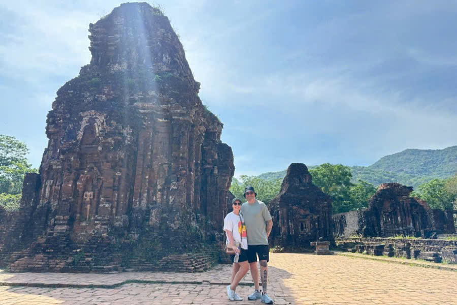 my son sanctuary half day trip