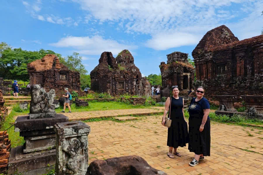 my son sanctuary tour from hoi an