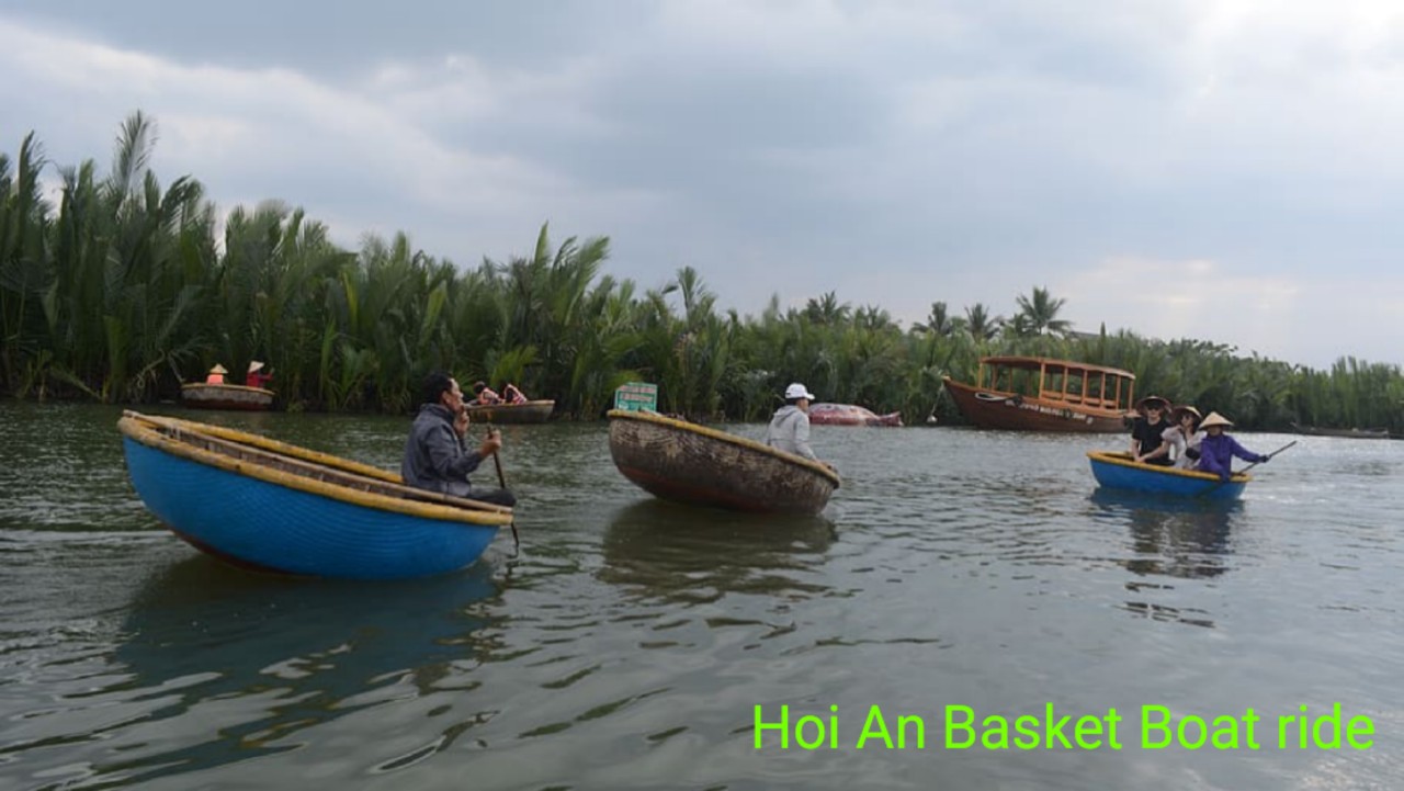 coconut boat ride hoi an