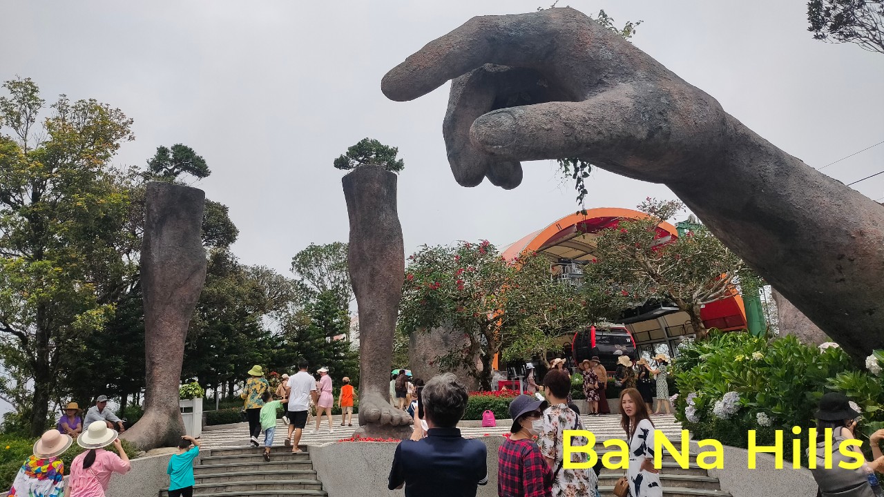 golden-bridge-ba-na-hills-tour