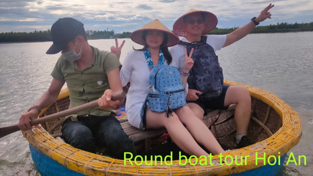 round-boat-tour-hoi-an