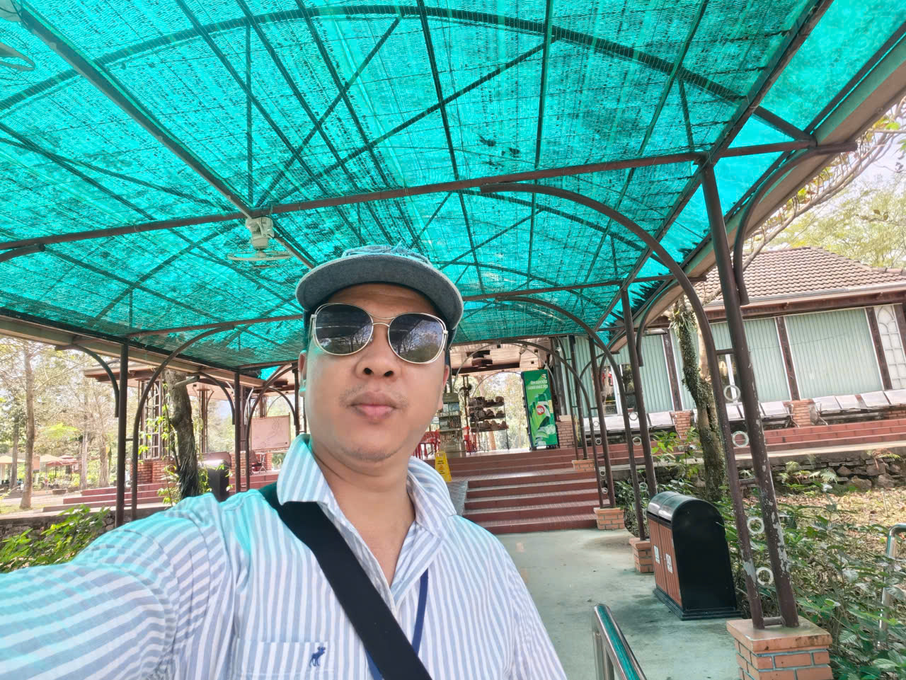 Viet Nguyen, local guide expert, leading a private My Son Sanctuary tour and sharing the history of the ancient Champa temples.