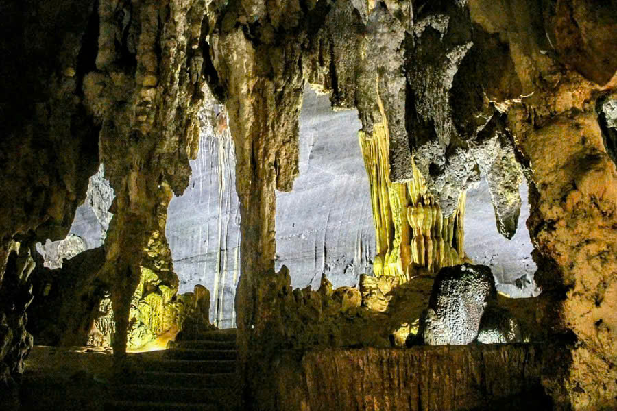 phong nha national park tour
