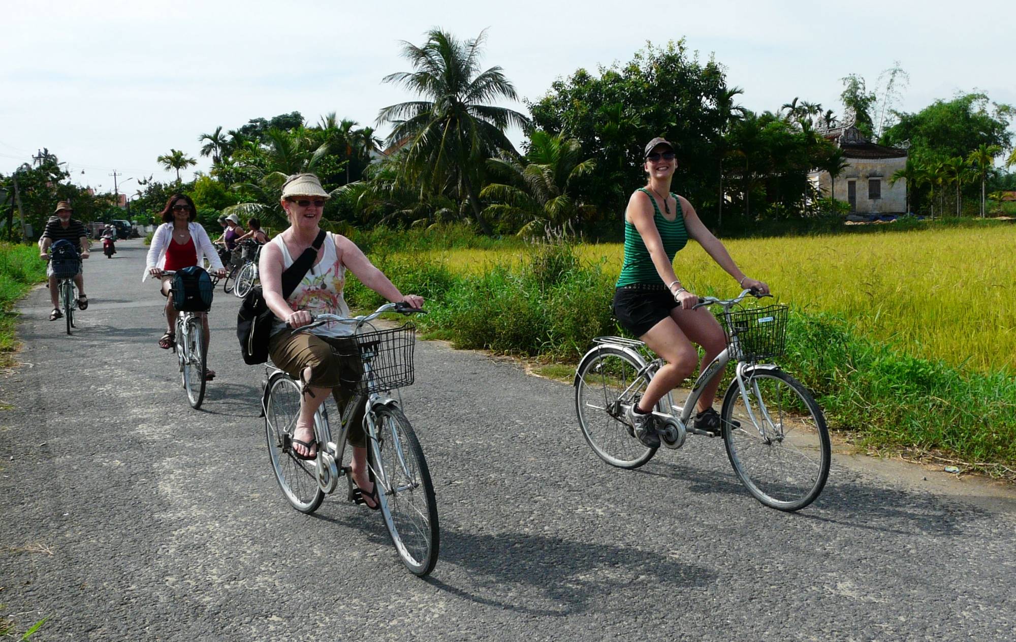 cycle tours hoi an