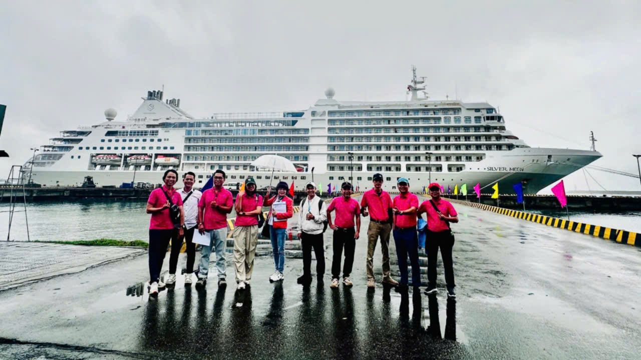shore excursions from Da Nang cruise port including Hoi An, Hue & Ba Na Hills Tours by Premium Travel Vietnam