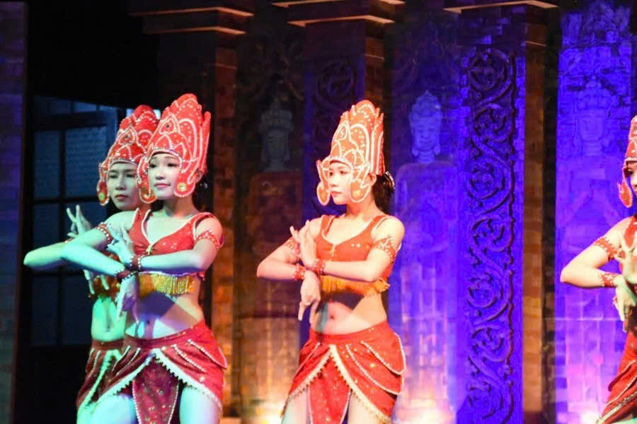 Traditional Cham cultural dance performance at My Son Sanctuary in Vietnam